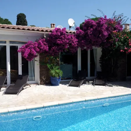Provencale A Maxime, Golf De Saint Tropez