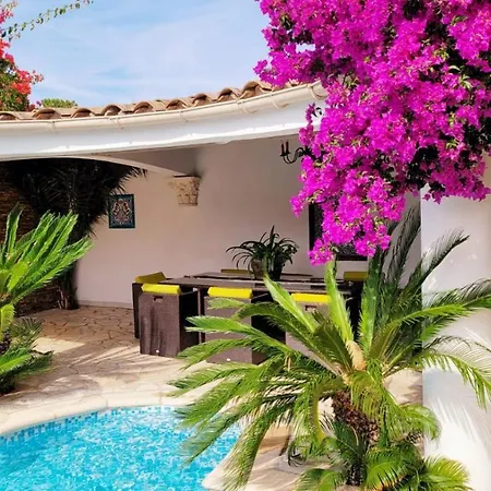 Provencale A Maxime, Golf De Saint Tropez