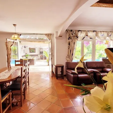 Villa Provencale A Maxime, Golf De Saint Tropez *