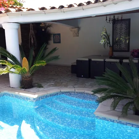 Villa Provencale A Maxime, Golf De Saint Tropez *