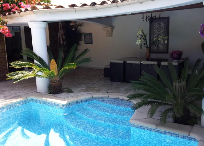 Villa Provencale A Maxime, Golf De Saint Tropez *